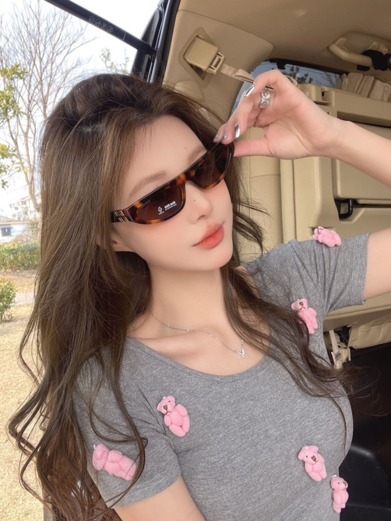 Miu miu Sunglasses